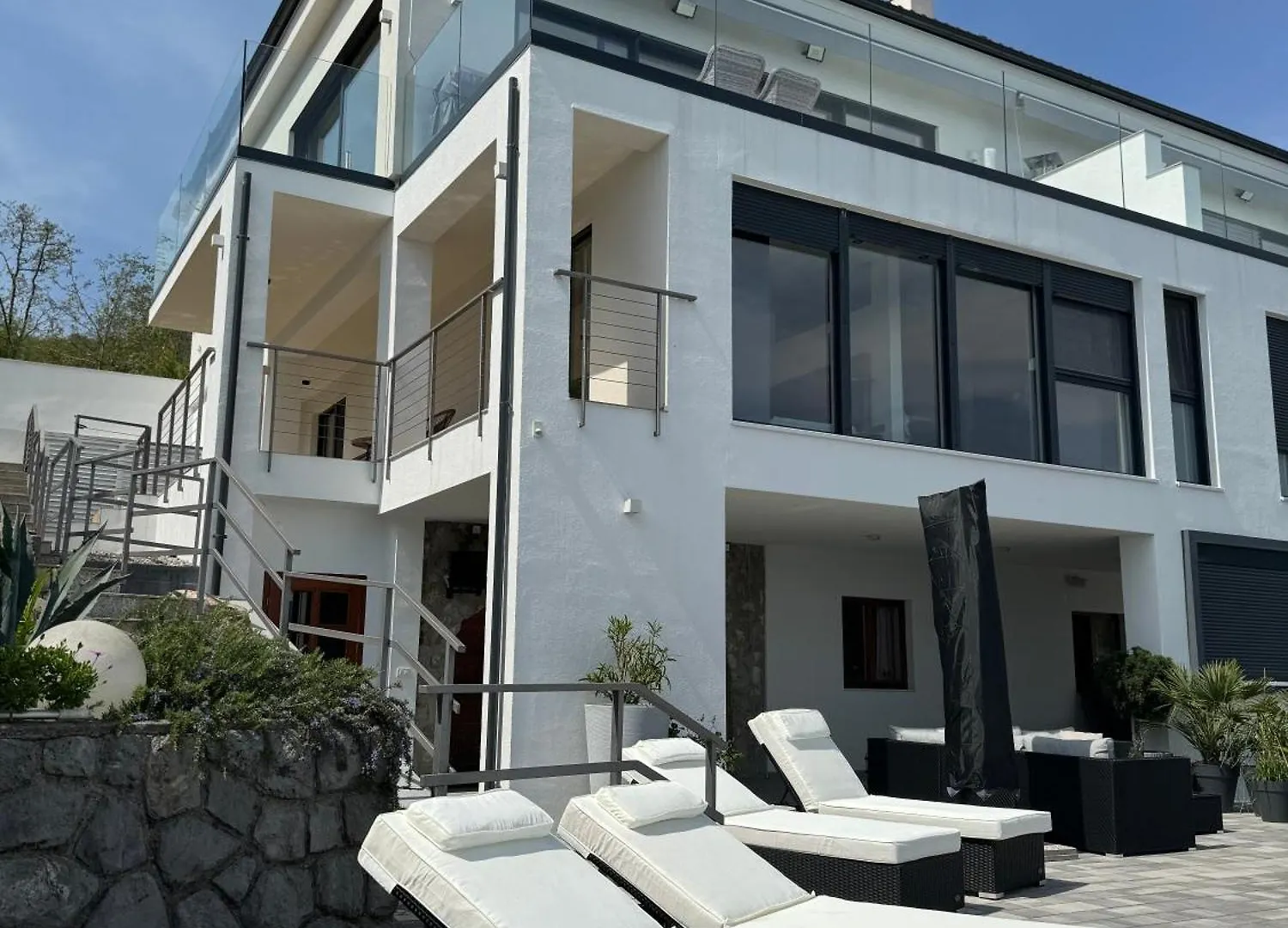 Villa White Pearl Opatija Haus A Mit Meerblick Und Pool Veprinac